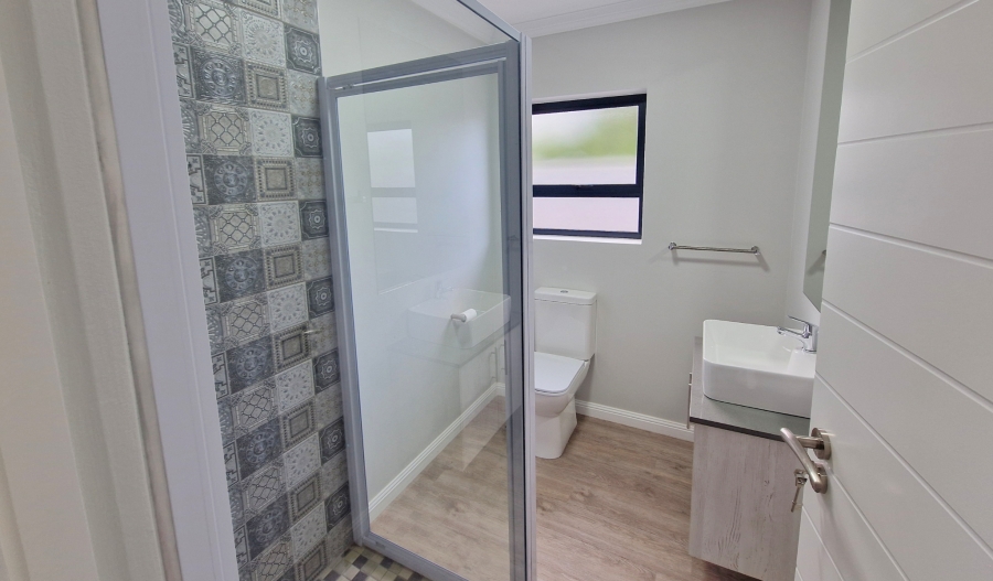 3 Bedroom Property for Sale in Paradise Beach Eastern Cape